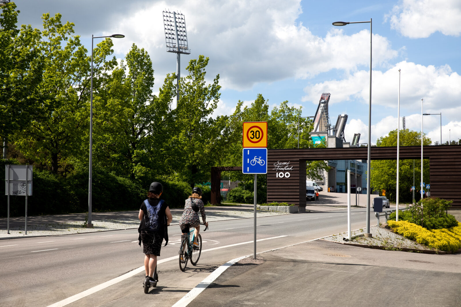 Lahti suunnittelee sähköpotkulautojen pysäköintiä